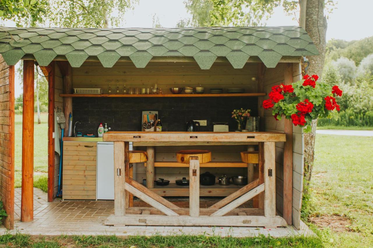 Hotel Ezermala Valdemārpils Zewnętrze zdjęcie