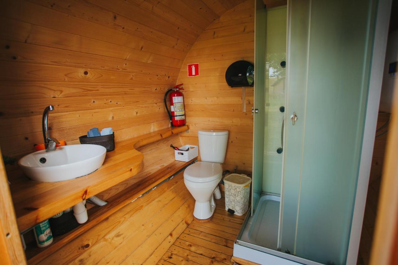 Hotel Ezermala Valdemārpils Zewnętrze zdjęcie
