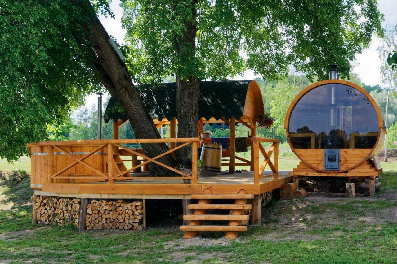 Hotel Ezermala Valdemārpils Zewnętrze zdjęcie